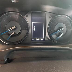 Toyota HILUX 2.8 D-4D TURBO DIESEL CD CONQUEST 4X4 AUTOMÁTICO