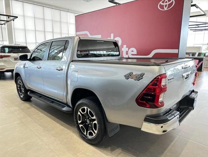 galeria HILUX