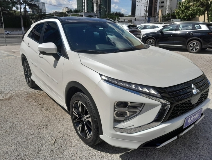 galeria ECLIPSE CROSS