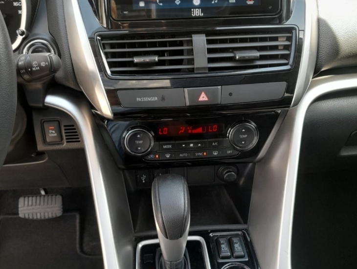 galeria ECLIPSE CROSS