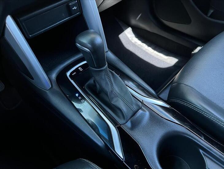 galeria COROLLA CROSS