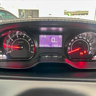 Peugeot 2008 1.6 16V FLEX STYLE 4P AUTOMÁTICO