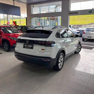 Volkswagen NIVUS 1.0 200 TSI TOTAL FLEX COMFORTLINE AUTOMÁTICO