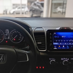 Honda CITY 1.5 i-VTEC FLEX HATCH LX CVT