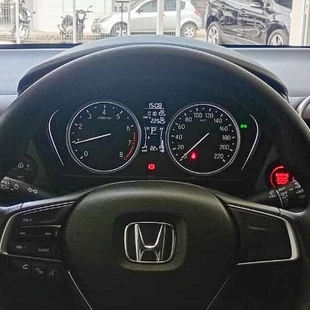 Honda CITY 1.5 i-VTEC FLEX HATCH LX CVT