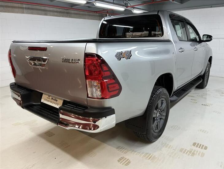 galeria HILUX