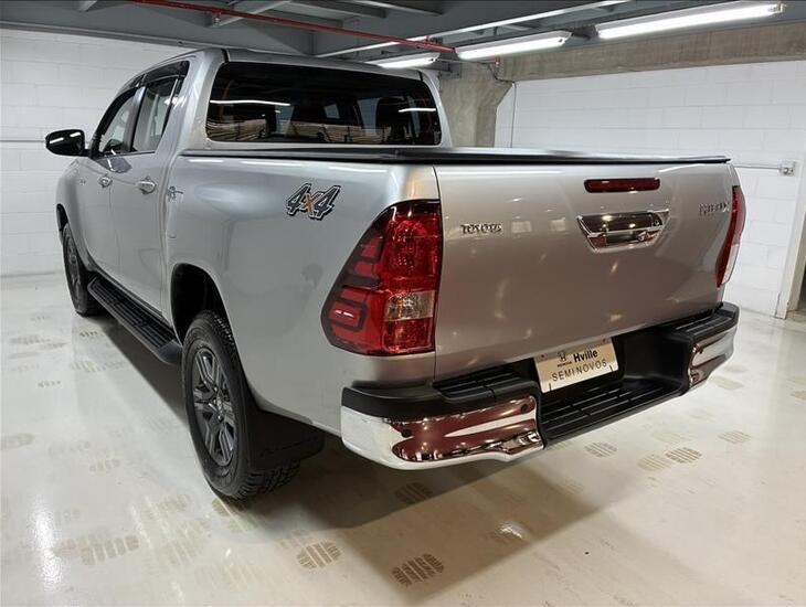 galeria HILUX