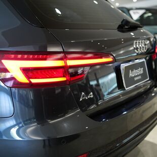 Audi A4 Avant Prestige Plus 40 TFSI S tronic