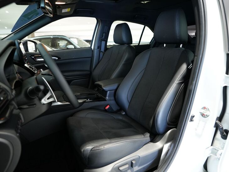 galeria Eclipse Cross