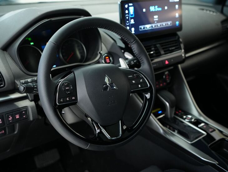 galeria Eclipse Cross