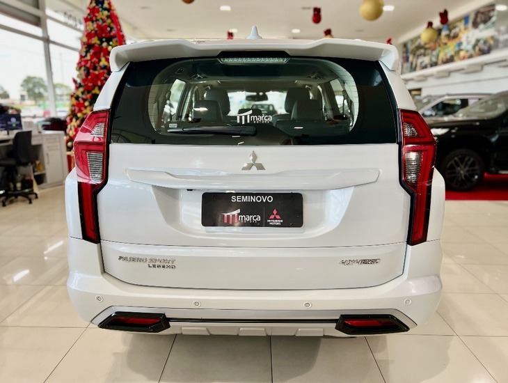 galeria PAJERO SPORT