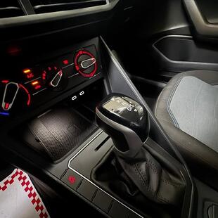 Volkswagen NIVUS 1.0 200 TSI TOTAL FLEX COMFORTLINE AUTOMÁTICO