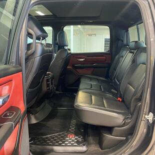 Ram 1500 5.7 V8 GASOLINA REBEL CD 4X4 AUTOMÁTICO