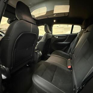 Volvo C40 P8 RECHARGE TWIN ELECTRIC ULTIMATE AWD