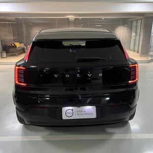 Volvo EX30 51 KW ELÉTRICO CORE