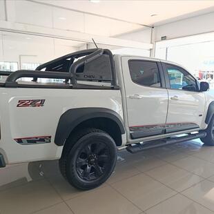 Chevrolet S10 2.8 16V TURBO DIESEL Z71 CD 4X4 AUTOMÁTICO