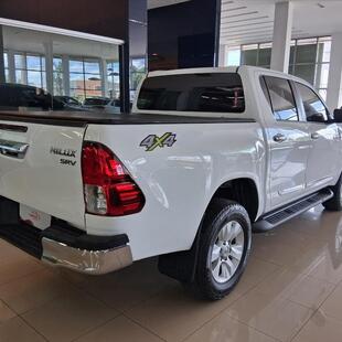 Toyota HILUX 2.7 SRV 4X2 CD 16V FLEX 4P AUTOMÁTICO