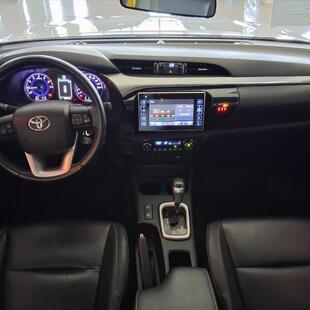 Toyota HILUX 2.7 SRV 4X2 CD 16V FLEX 4P AUTOMÁTICO