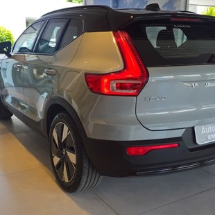 Volvo XC40 Recharge Plus (Elétrico)