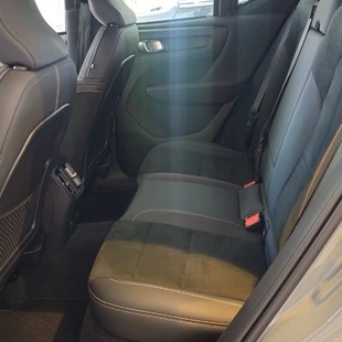 Volvo XC40 Recharge Plus (Elétrico)