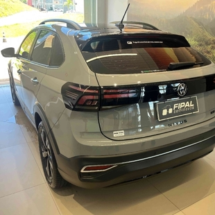 Volkswagen NIVUS 1.0 200 TSI TOTAL FLEX COMFORTLINE AUTOMÁTICO