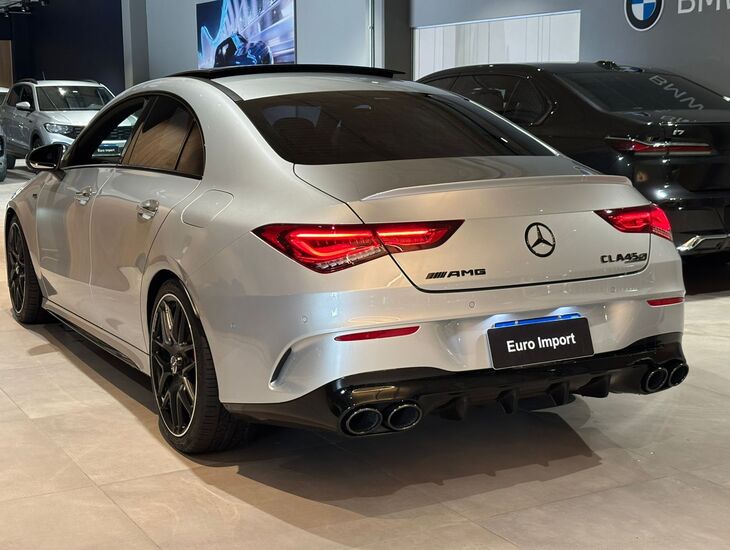 galeria CLA 45 AMG