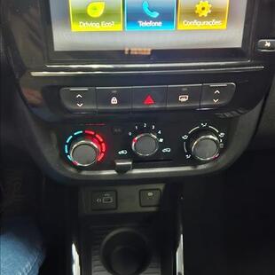 Renault KWID 1.0 12V SCE FLEX INTENSE MANUAL