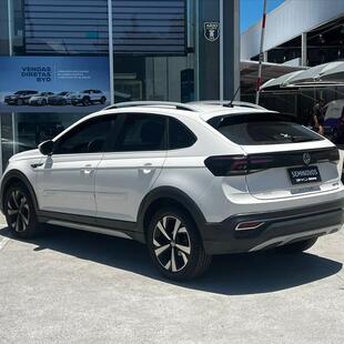 Volkswagen NIVUS 1.0 200 TSI TOTAL FLEX HIGHLINE AUTOMÁTICO