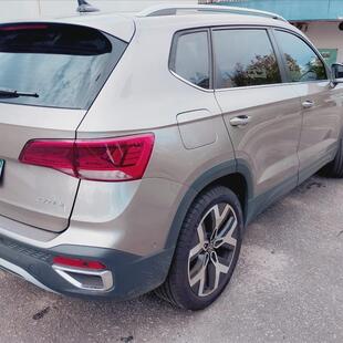 Volkswagen TAOS 1.4 250 TSI TOTAL FLEX HIGHLINE AUTOMÁTICO