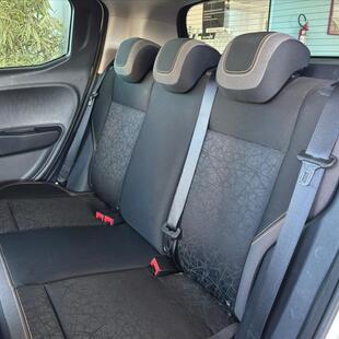 Fiat MOBI 1.0 EVO FLEX TREKKING MANUAL