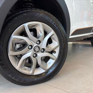 Fiat MOBI 1.0 EVO FLEX TREKKING MANUAL