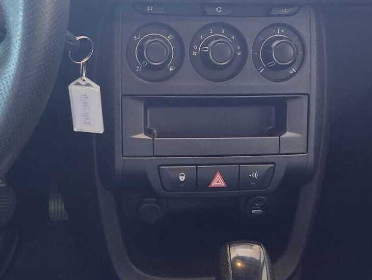 galeria AIRCROSS FEEL 1.6 AUTOMATICA