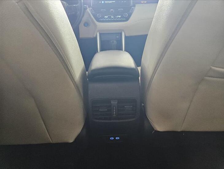 galeria COROLLA CROSS