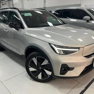 Volvo XC40 P6 RECHARGE ELECTRIC PLUS