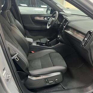 Volvo XC40 P6 RECHARGE ELECTRIC PLUS
