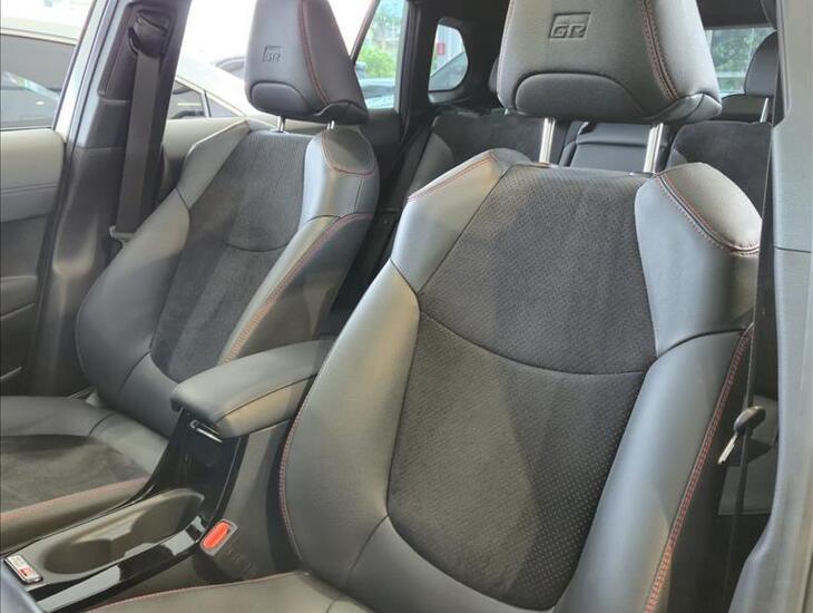 galeria COROLLA CROSS