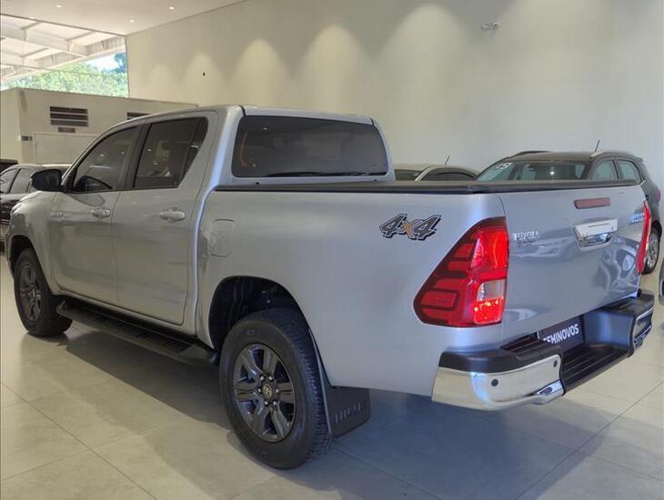 galeria HILUX