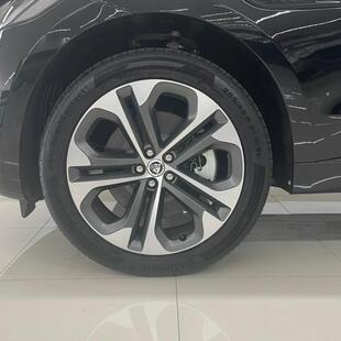 Jaguar F-Pace 2.0 R-Dynamic SE 404cv (Híbrido)