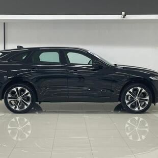 Jaguar F-Pace 2.0 R-Dynamic SE 404cv (Híbrido)