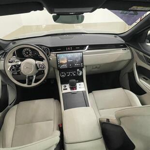Jaguar F-Pace 2.0 R-Dynamic SE 404cv (Híbrido)