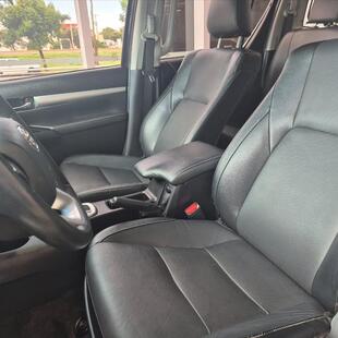 Toyota HILUX 2.8 D-4D TURBO DIESEL CD SRX LIMITED 4X4 AUTOMÁTICO