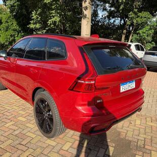 Volvo XC60 2.0 T8 RECHARGE ULTIMATE DARK AWD GEARTRONIC