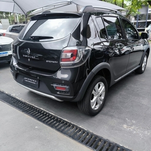 Renault SANDERO 1.6 16V SCE FLEX STEPWAY DYNAMIQUE MANUAL