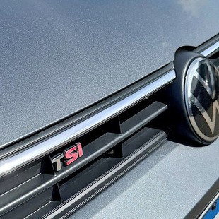 Volkswagen VIRTUS 1.0 170 TSI MANUAL