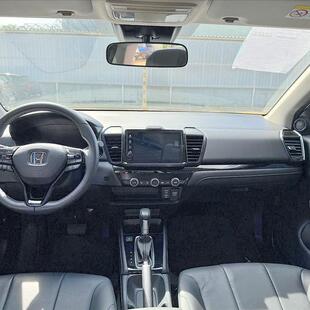 Honda CITY 1.5 i-VTEC FLEX HATCH TOURING CVT
