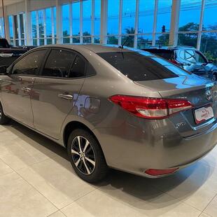 Toyota YARIS 1.5 16V FLEX SEDAN XS MULTIDRIVE