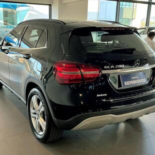 Mercedes Benz GLA 200 1.6 CGI FLEX STYLE 7G-DCT