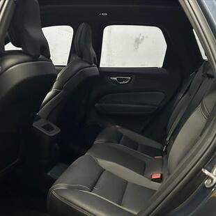 Volvo XC60 2.0 T8 RECHARGE ULTIMATE DARK AWD GEARTRONIC