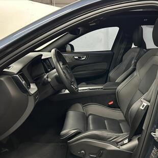 Volvo XC60 2.0 T8 RECHARGE ULTIMATE DARK AWD GEARTRONIC