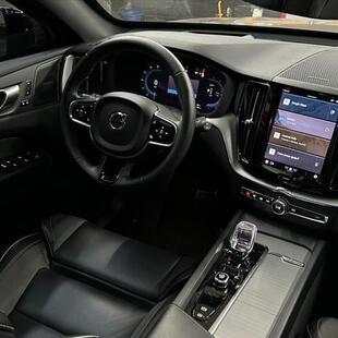 Volvo XC60 2.0 T8 RECHARGE ULTIMATE DARK AWD GEARTRONIC